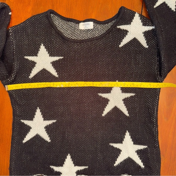 Zenana Outfitters Black and White Crew Neck Sweater with Star Pattern - Picture 10 of 10